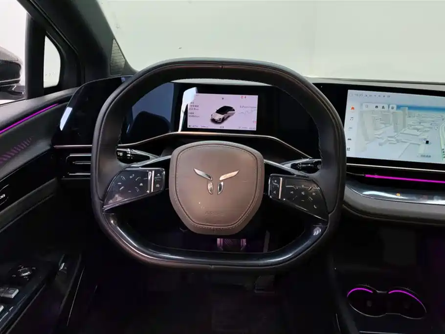Hongqi EH7 2024 Model 820 Pro фото 15