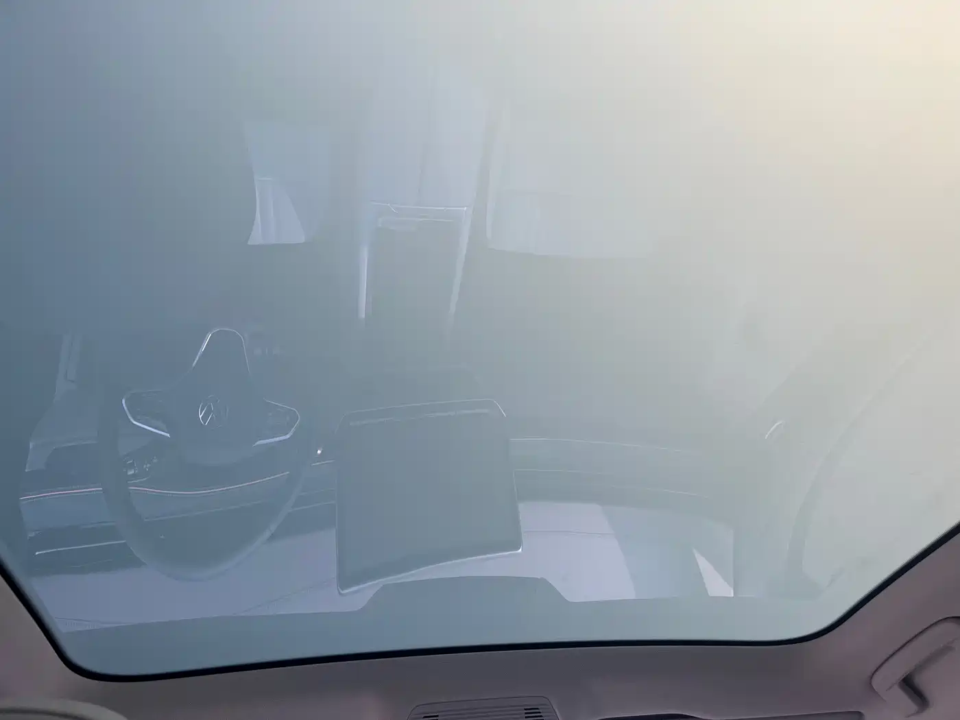 VOLKSWAGEN ID.7 VIZZION