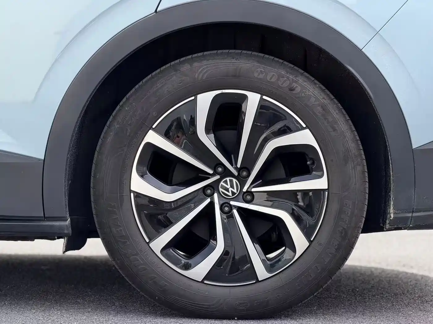 Photo 9 - Volkswagen ID.4 X