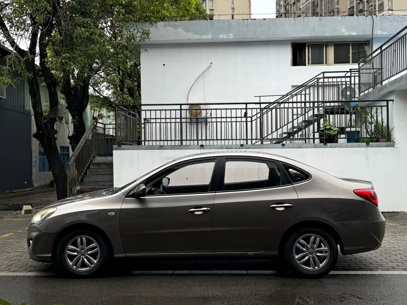 Hyundai Elantra 2011 1.6L Automatic Comfort фото 13