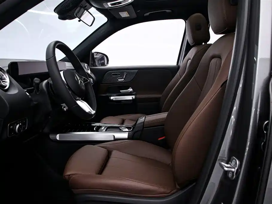 Mercedes-Benz GLB 2024 GLB 220 Fashion фото 12