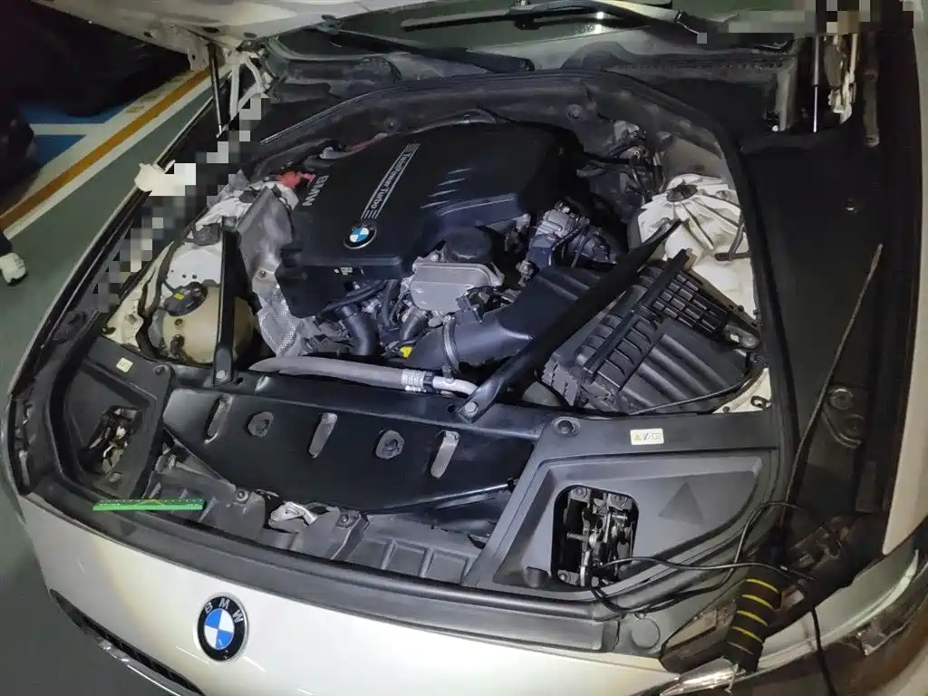 BMW 5 Series 2017 520Li Classic Edition фото 22