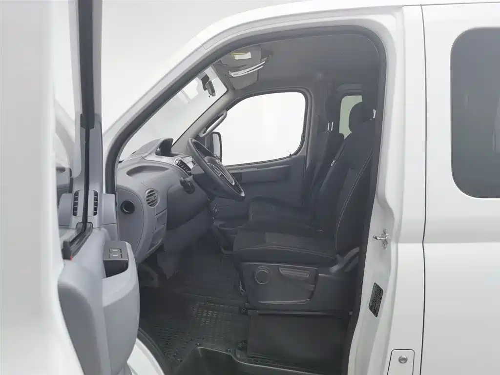 SAIC MAXUS XINTU V80