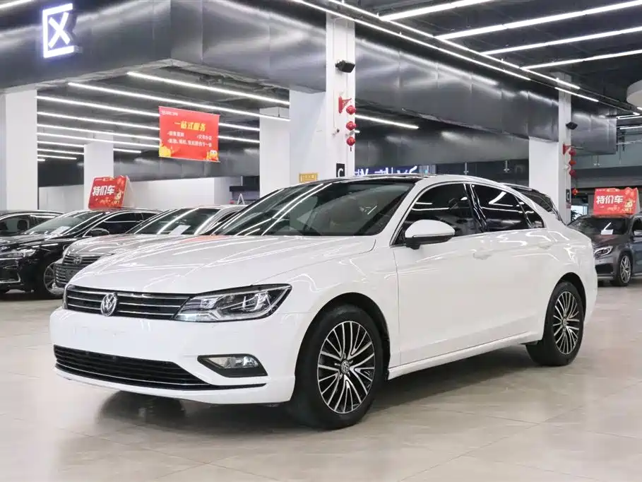 Volkswagen Lamando 2017 280TSI DSG Luxury Edition