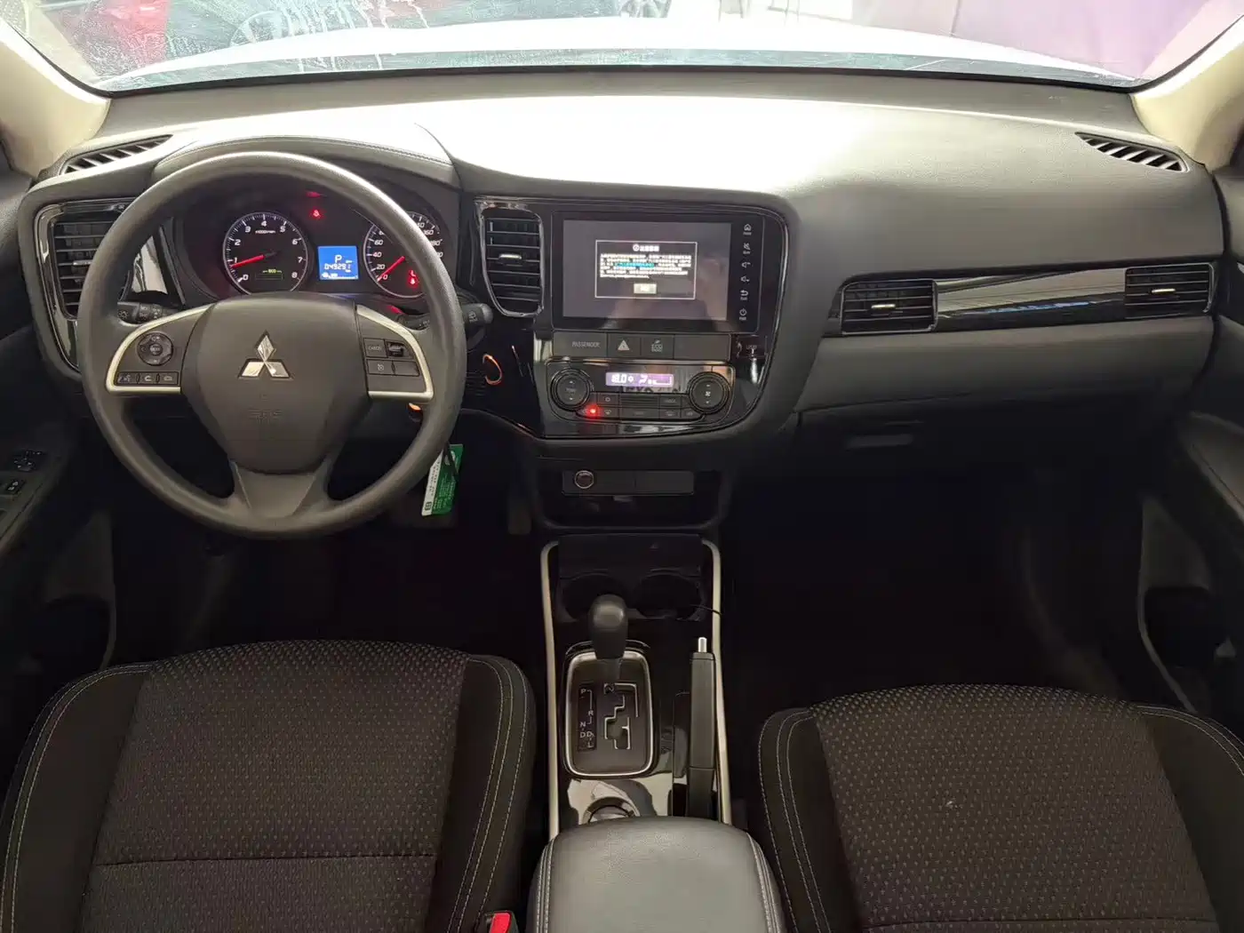 Mitsubishi Outlander 2022 2021 2.0L FWD Comfort Edition 5-seater