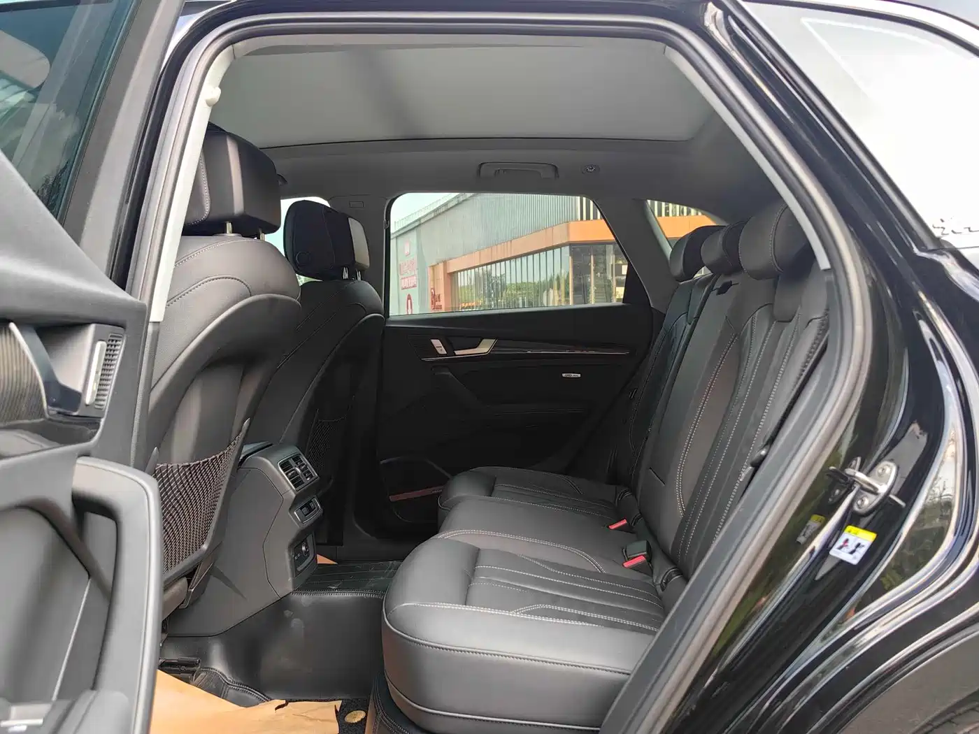 Фото 15 - Audi Q5L