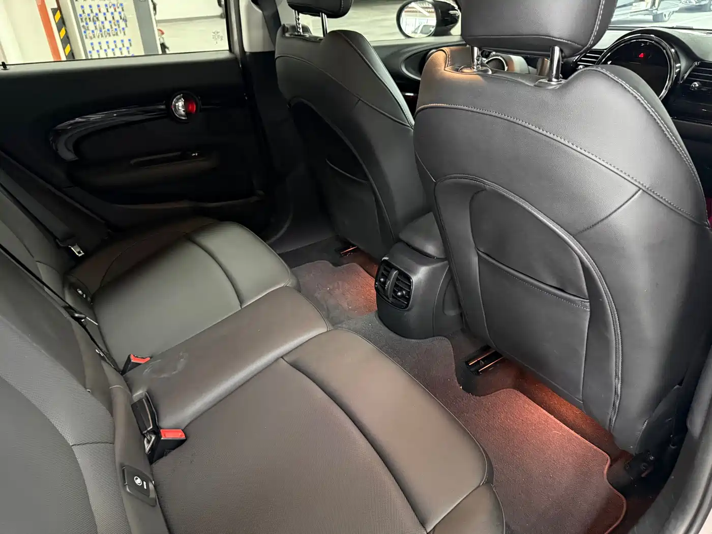 MINI CLUBMAN 2024 2023 Facelift 2.0T COOPER S Connoisseur