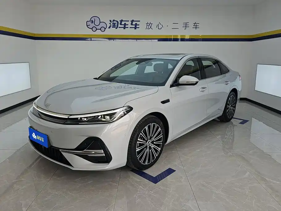 Geely Galaxy Galaxy A7 2025