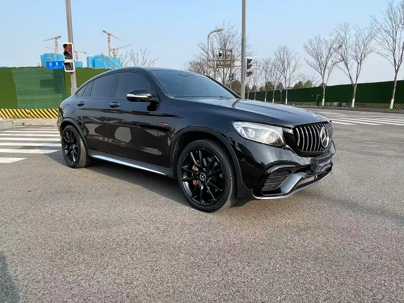 Mercedes-Benz GLC Coupe AMG 2017 AMG GLC 43 4MATIC Coupe SUV Special Edition фото 3