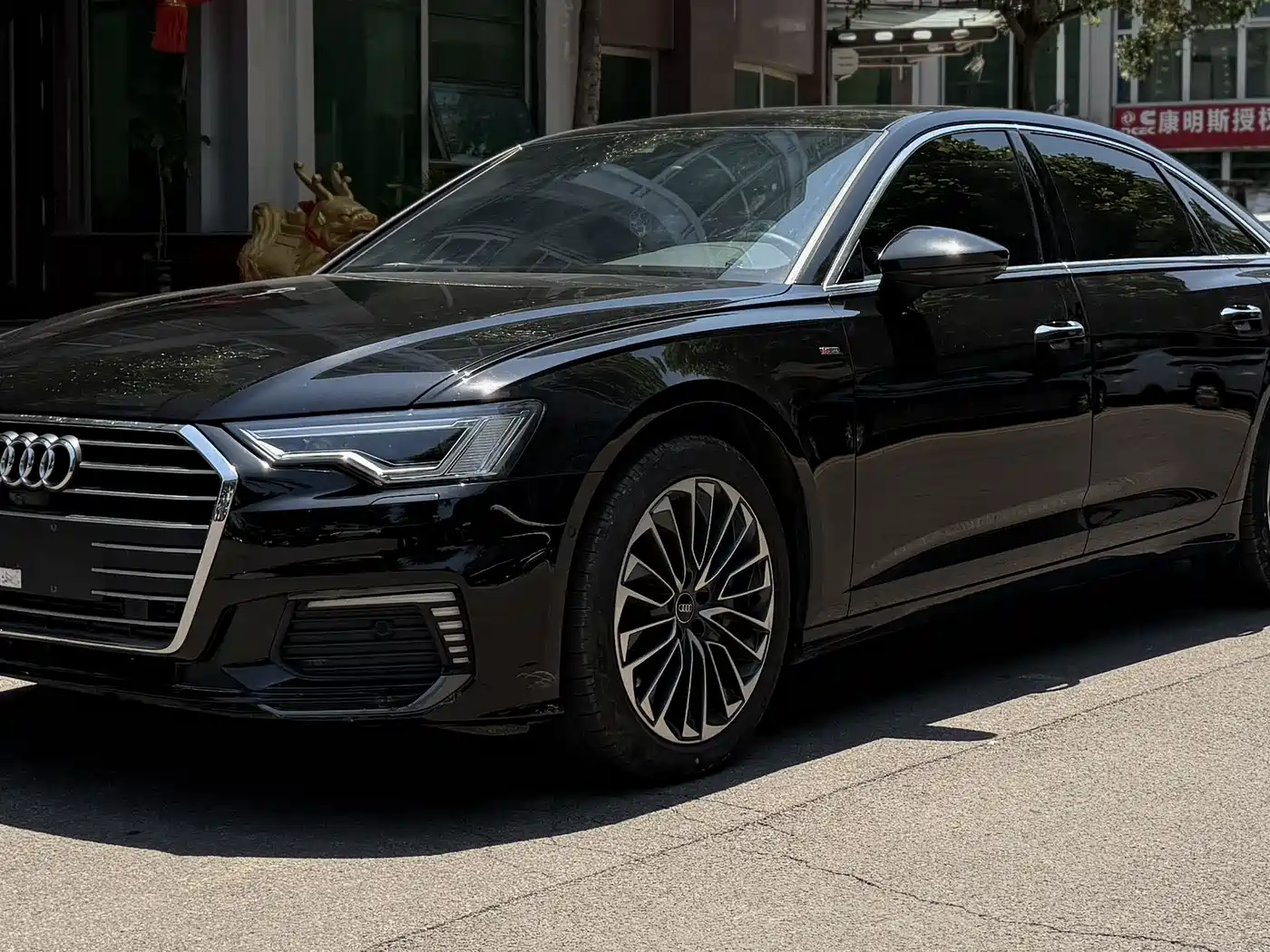Audi A6L New Energy 2022 55 TFSI e quattro