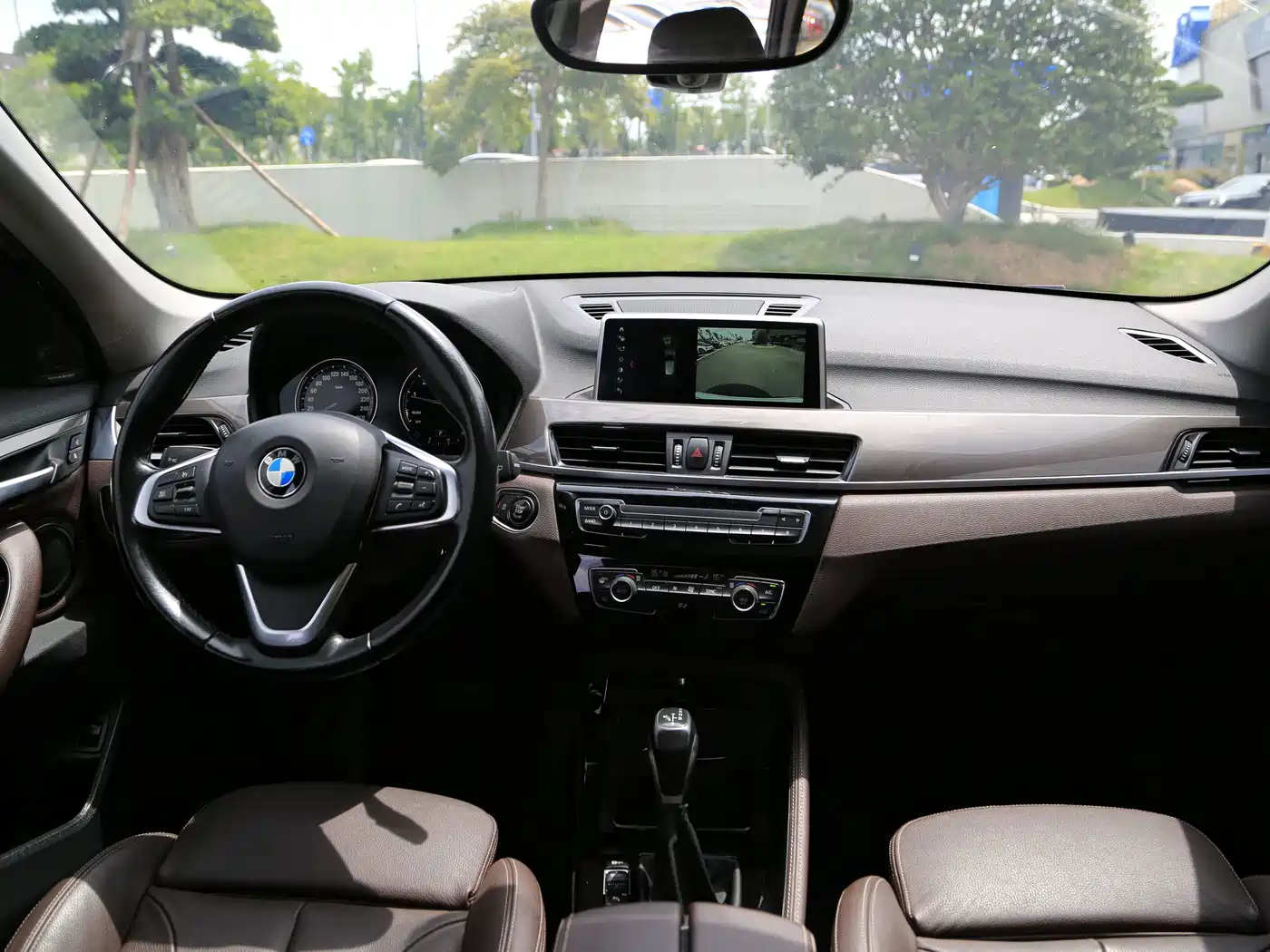 Фото 4 - BMW X1