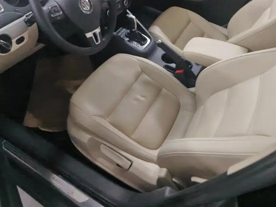 Volkswagen Sagitar 2014 Facelift 1.4TSI Automatic Luxury фото 9