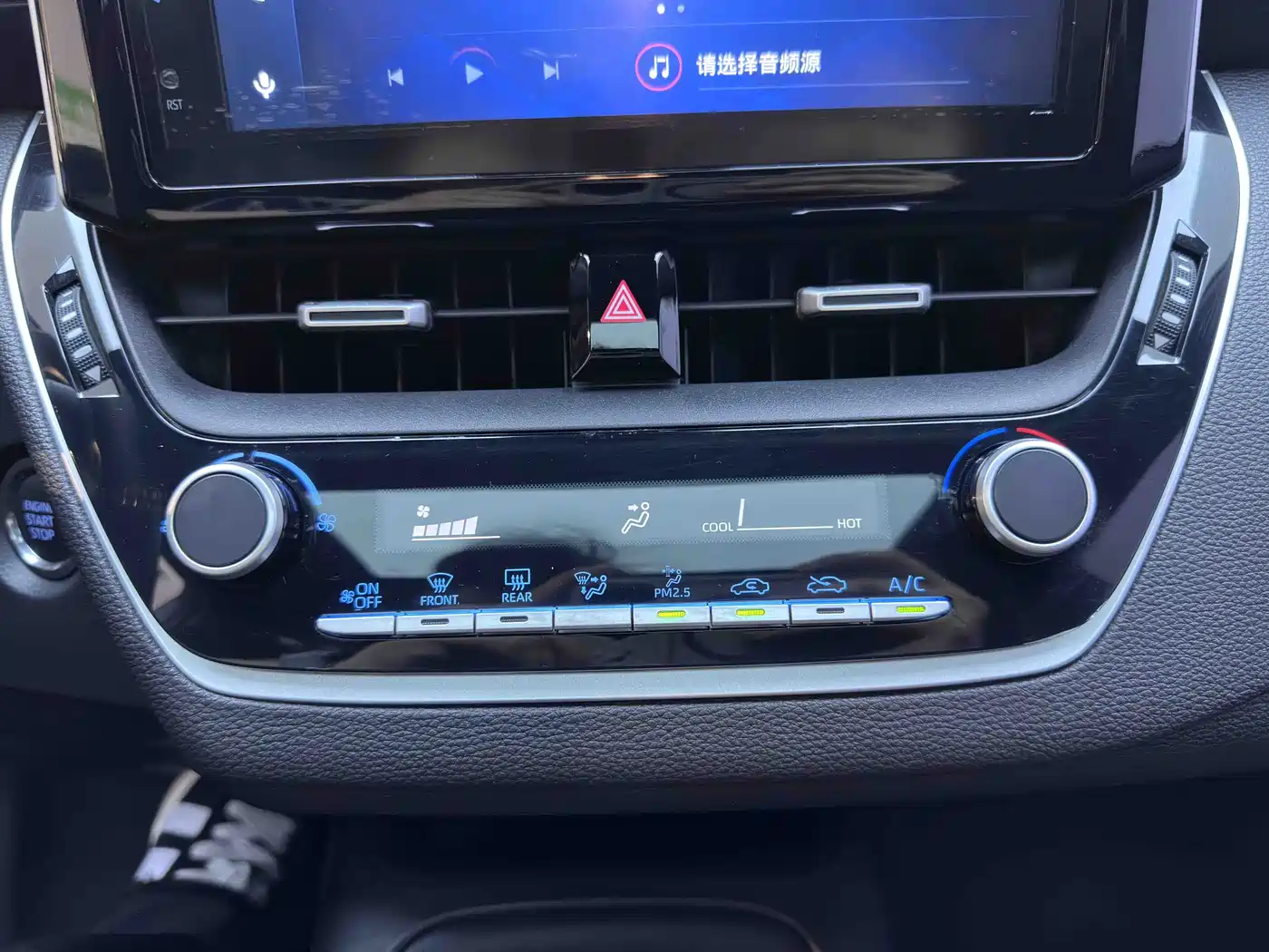 Toyota Levin 2022 185T CVT Luxury Edition фото 17