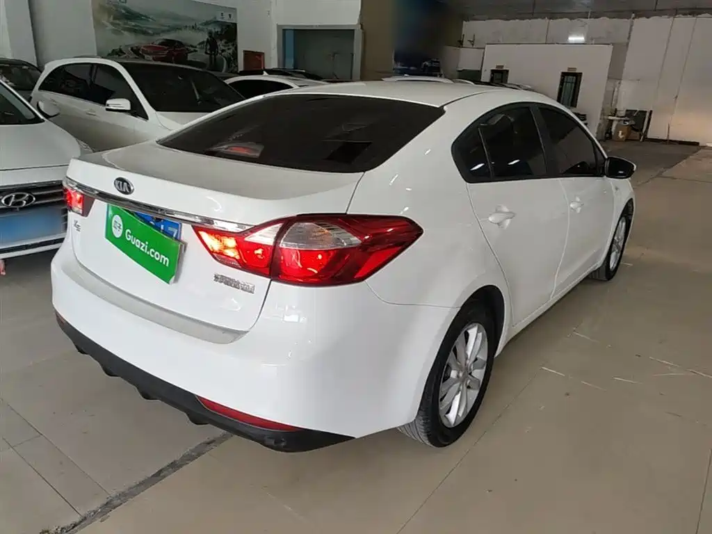 Kia K3 2017 1.6L Automatic 15th Anniversary Special GLS фото 7