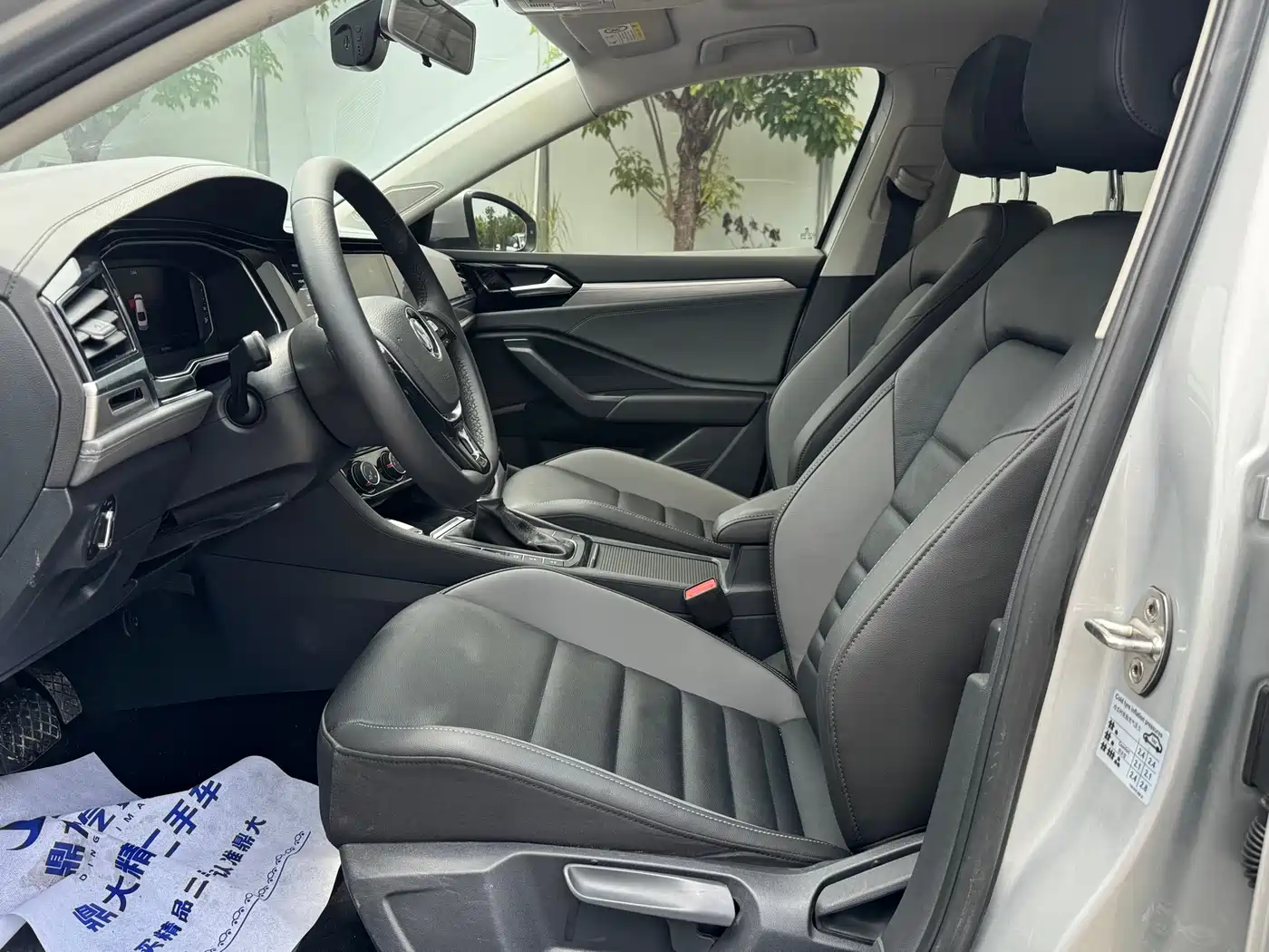 Volkswagen Sagitar 2022 280TSI DSG Surpassing Edition фото 7