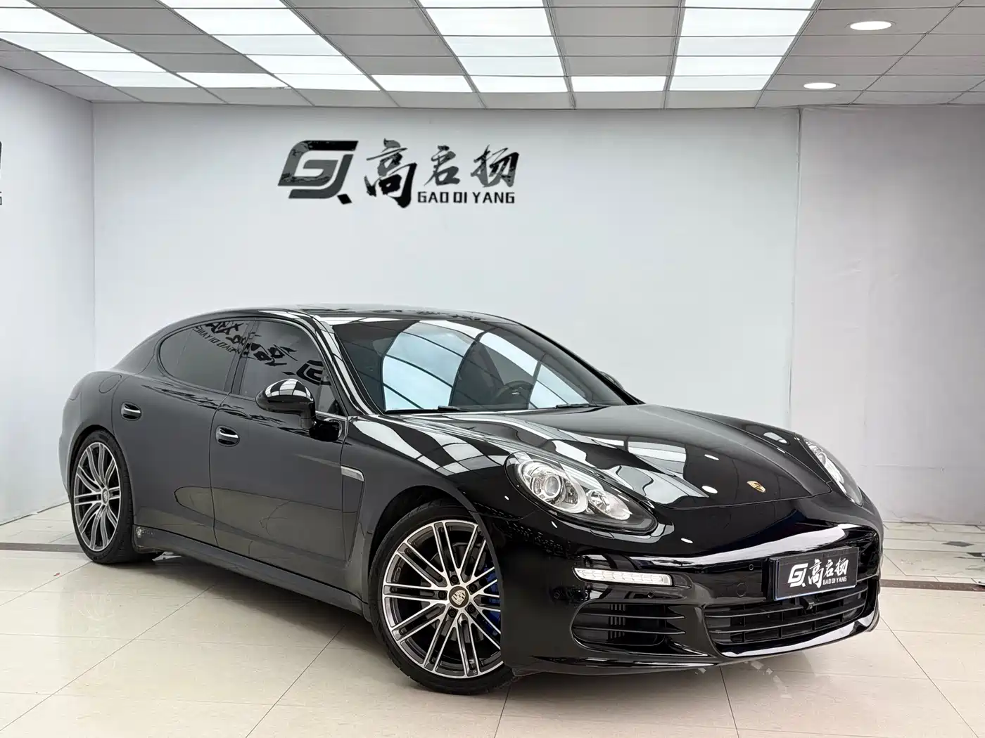 Porsche Panamera 2014 Panamera 3.0T фото 3