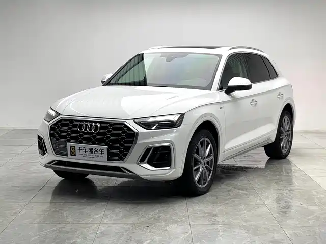 Audi Q5L 2021