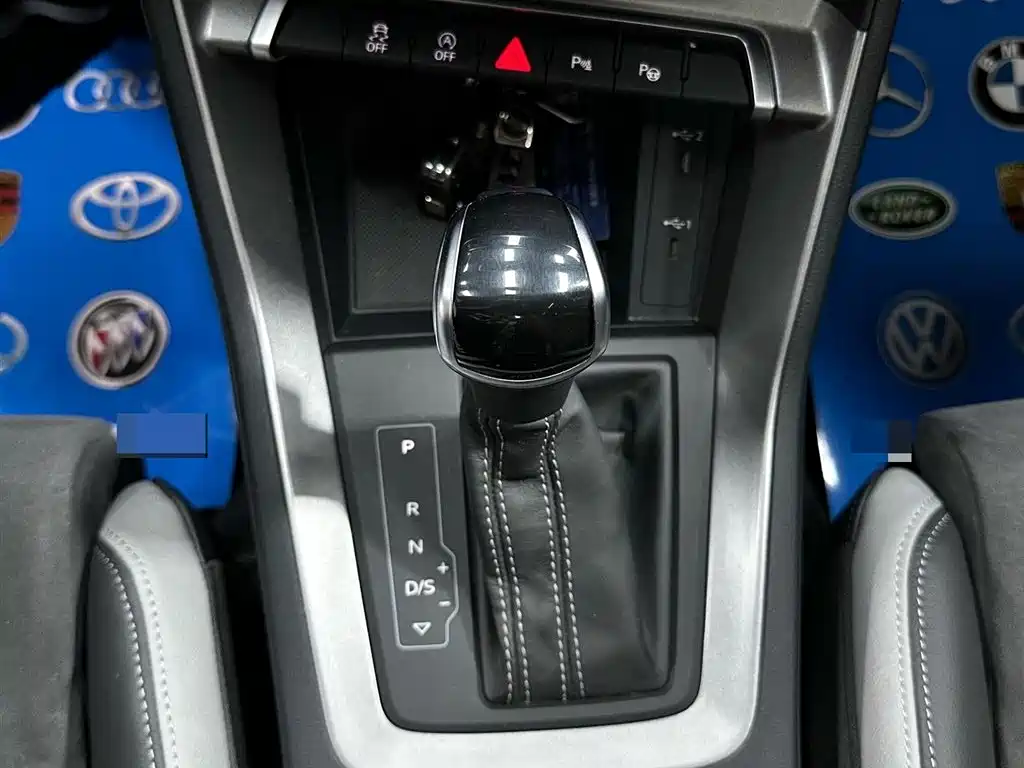 Audi Q3 2023 35 TFSI Fashion Dynamic (1.4T) фото 14
