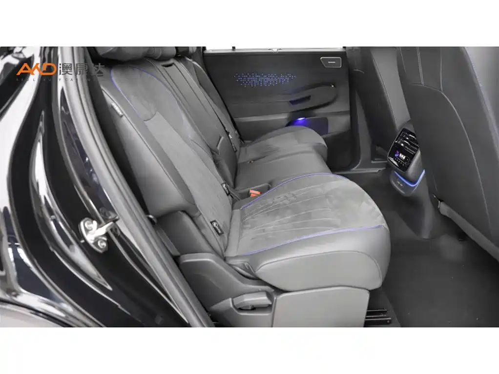Volkswagen Teramont 2025 Teramont Pro 450TSI 4WD Summit Edition фото 8