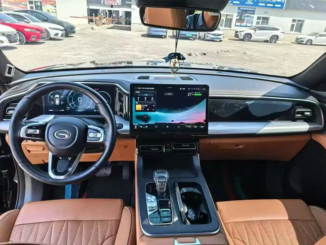 GAC Trumpchi Trumpchi GS8 2024 2024 Navigator Series 2.0TGDI 2WD Luxury Smart Connect Edition