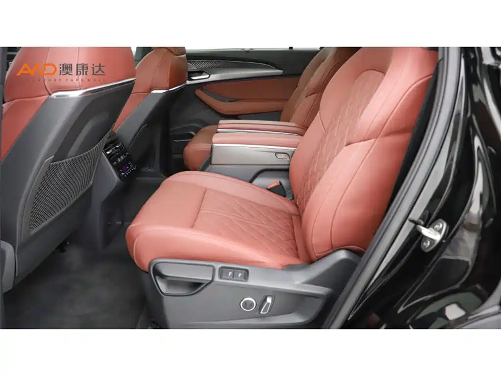 Audi Q6 2024 45 TFSI quattro Black Warrior Edition 6-seater фото 7