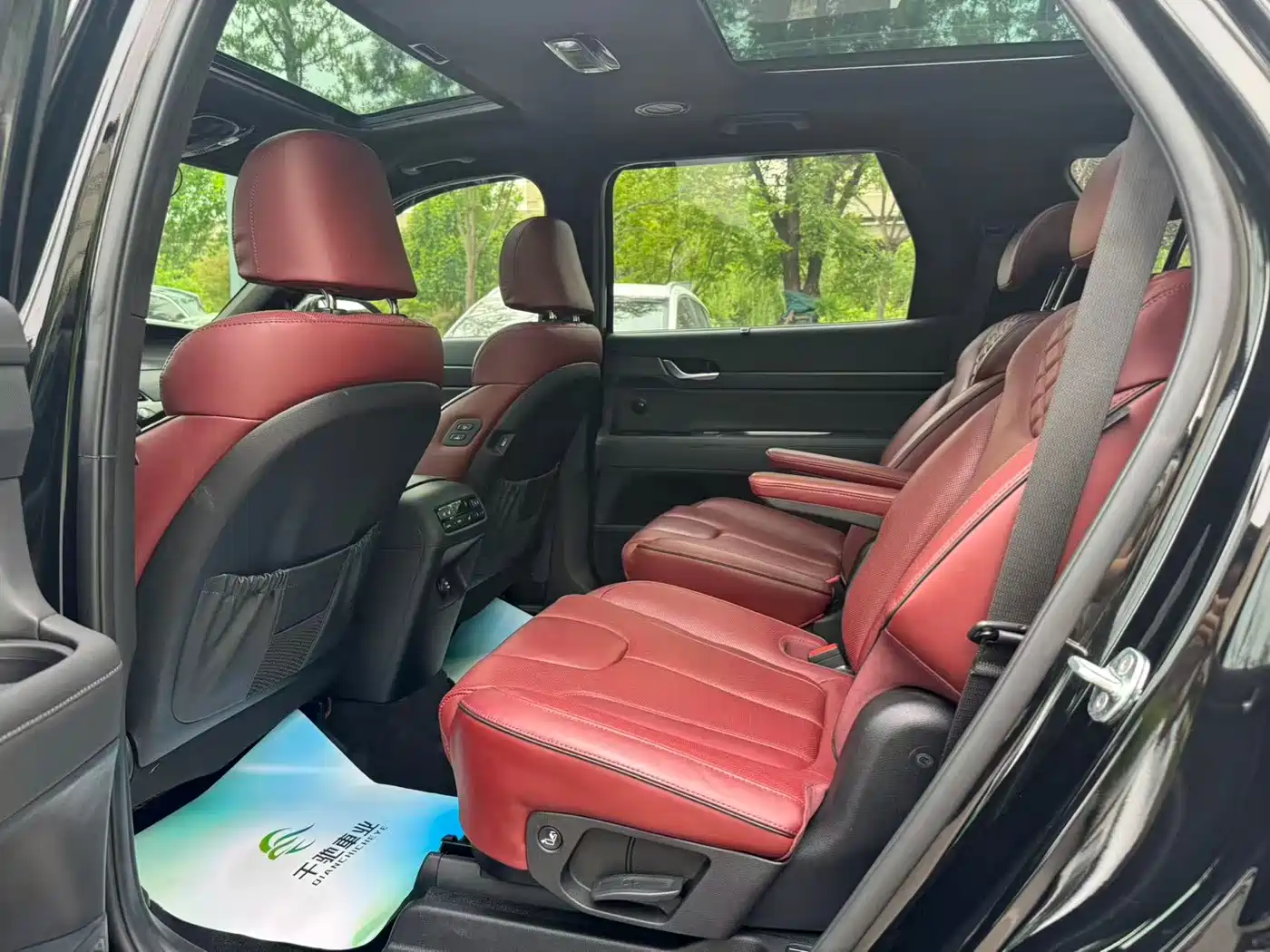 Hyundai Palisade 2021 3.5L Automatic 4WD GLS фото 8