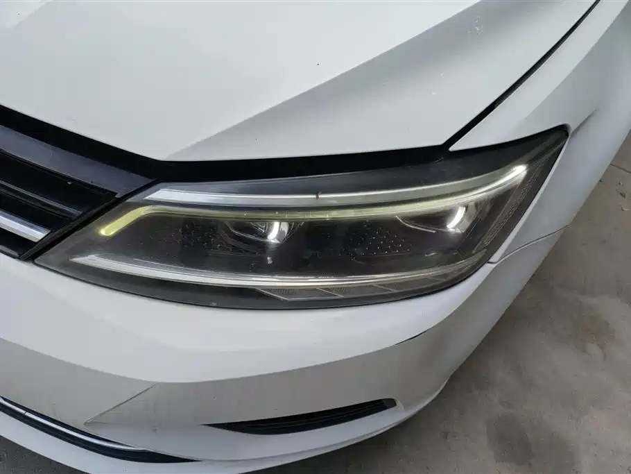 Volkswagen Lamando 2015 280TSI DSG Comfort фото 5