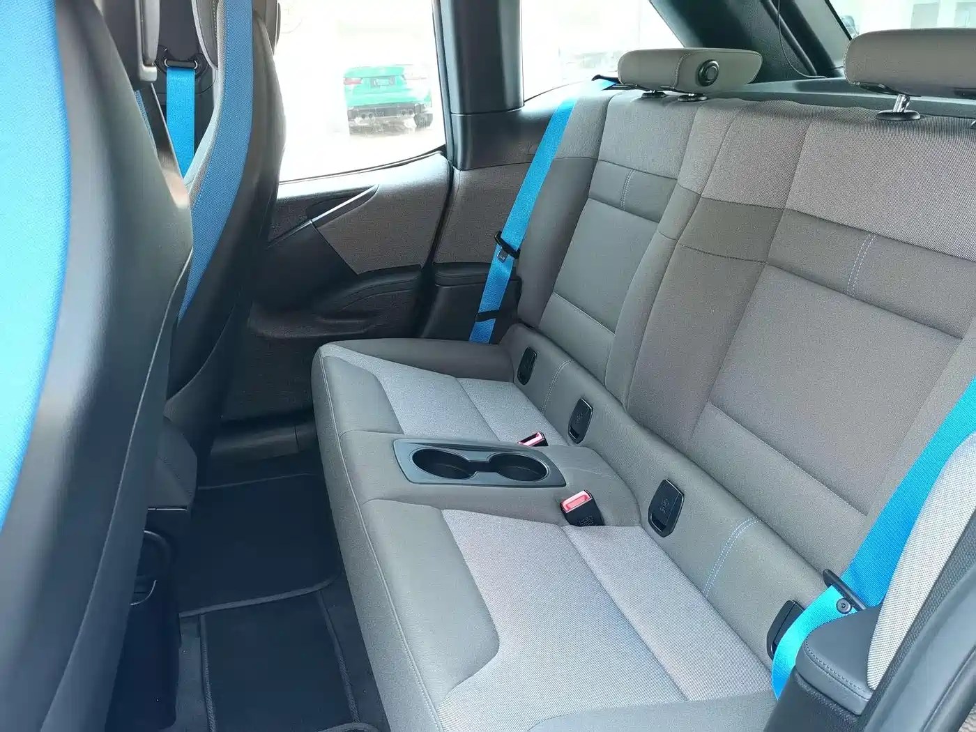 BMW i3 (Import) 2019 Quick Charge Version фото 12