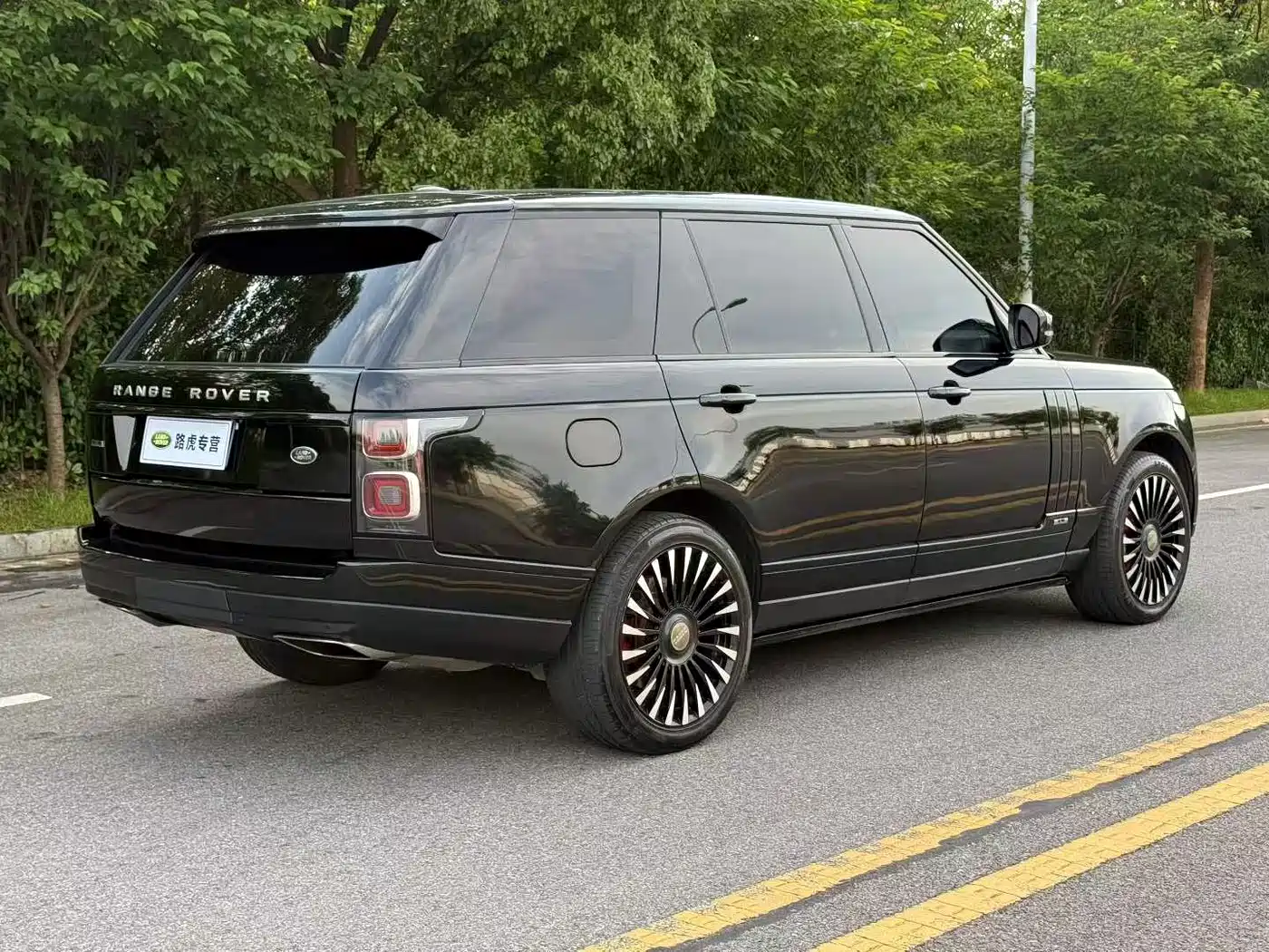 Land Rover Range Rover 2016 3.0 SC V6 Vogue LWB фото 9