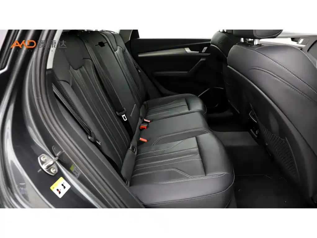 Audi Q5L 2023 40T Fashion Dynamic фото 8