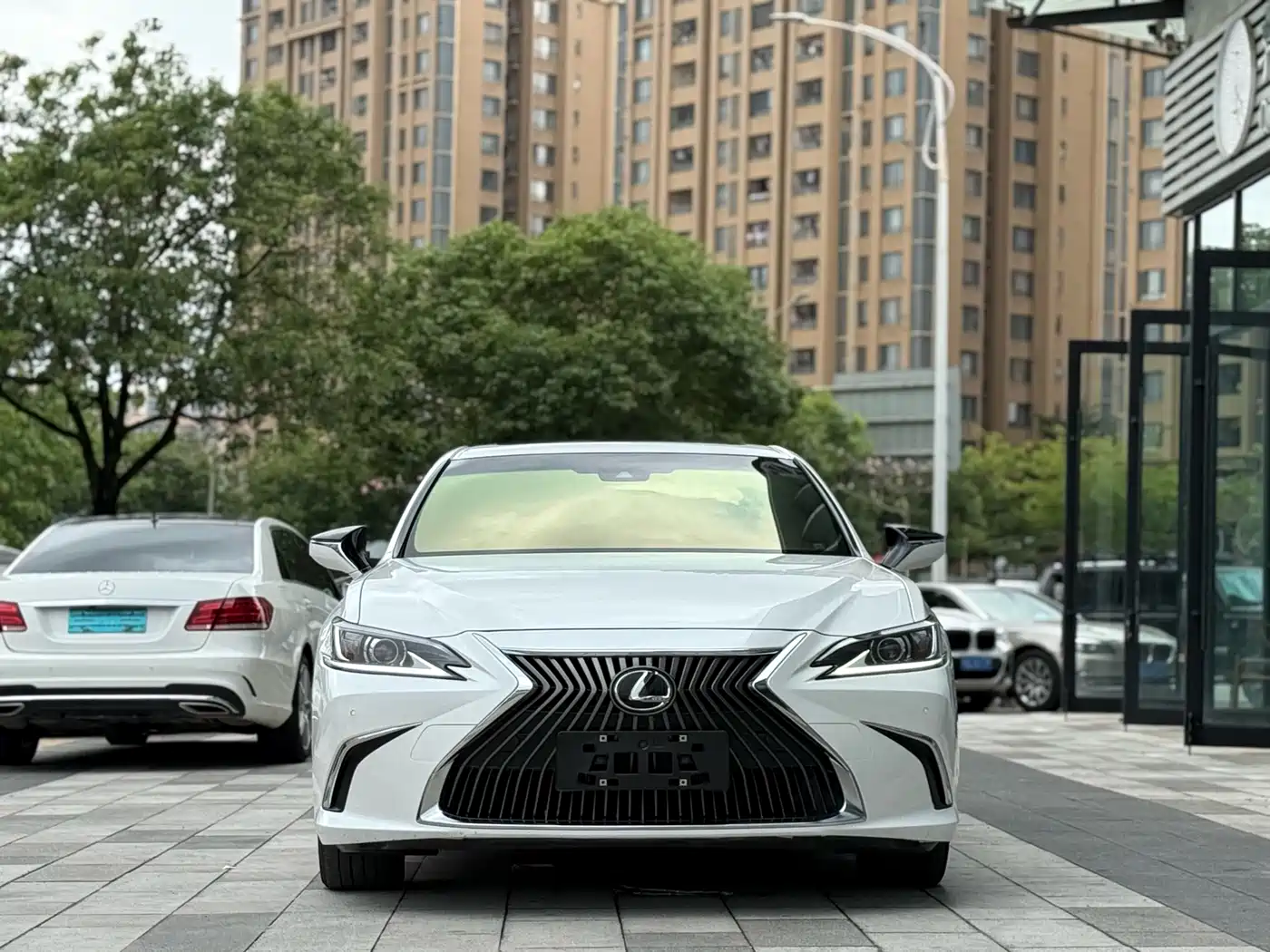 Lexus ES 2020 Model 260 Excellence Edition фото 2