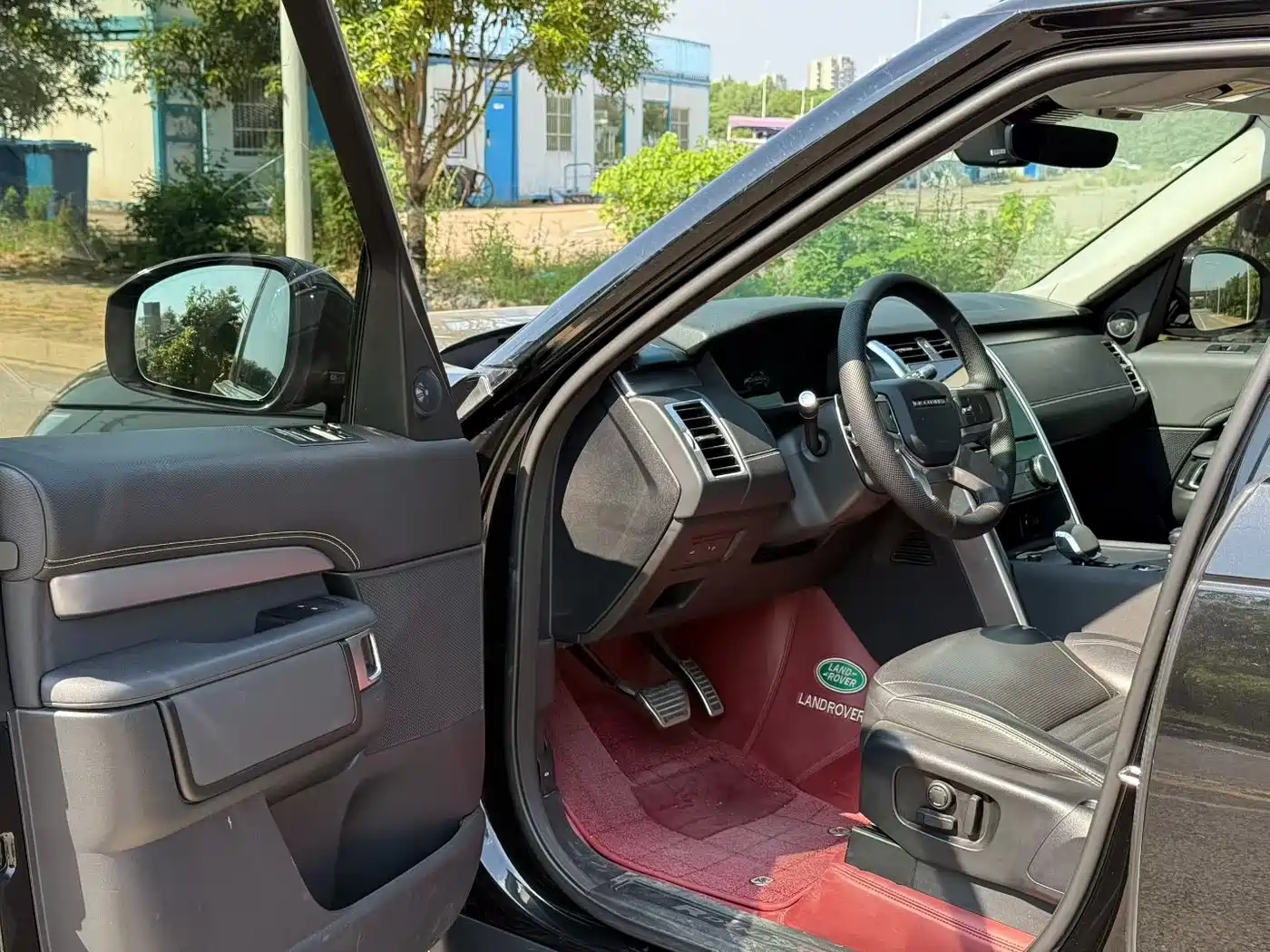 Land Rover Discovery 2021 360PS R-Dynamic S фото 3
