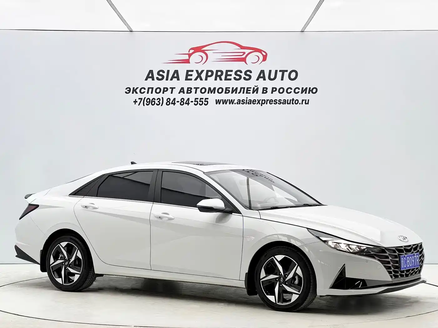 Hyundai Elantra 2022 1.5L CVT GLX Elite Edition фото 3