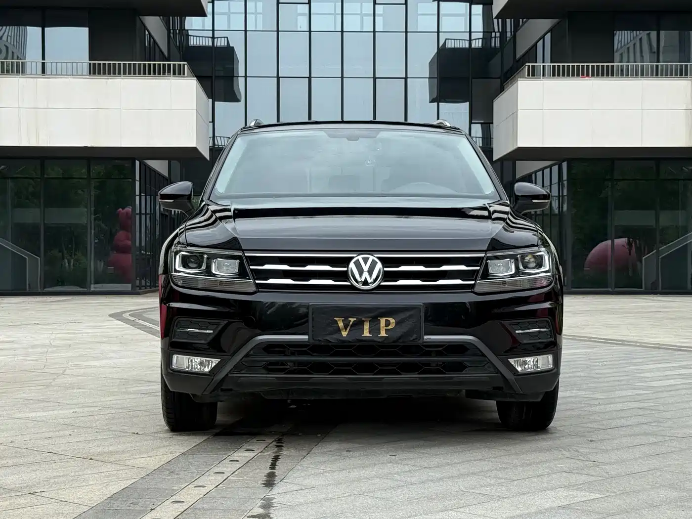 Volkswagen Tiguan L 2018 330TSI Automatic 2WD Luxury Edition фото 2