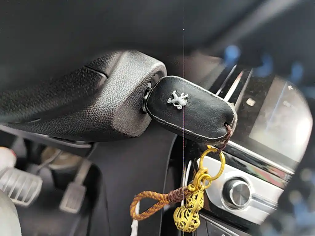 Фото 9 - Peugeot 308