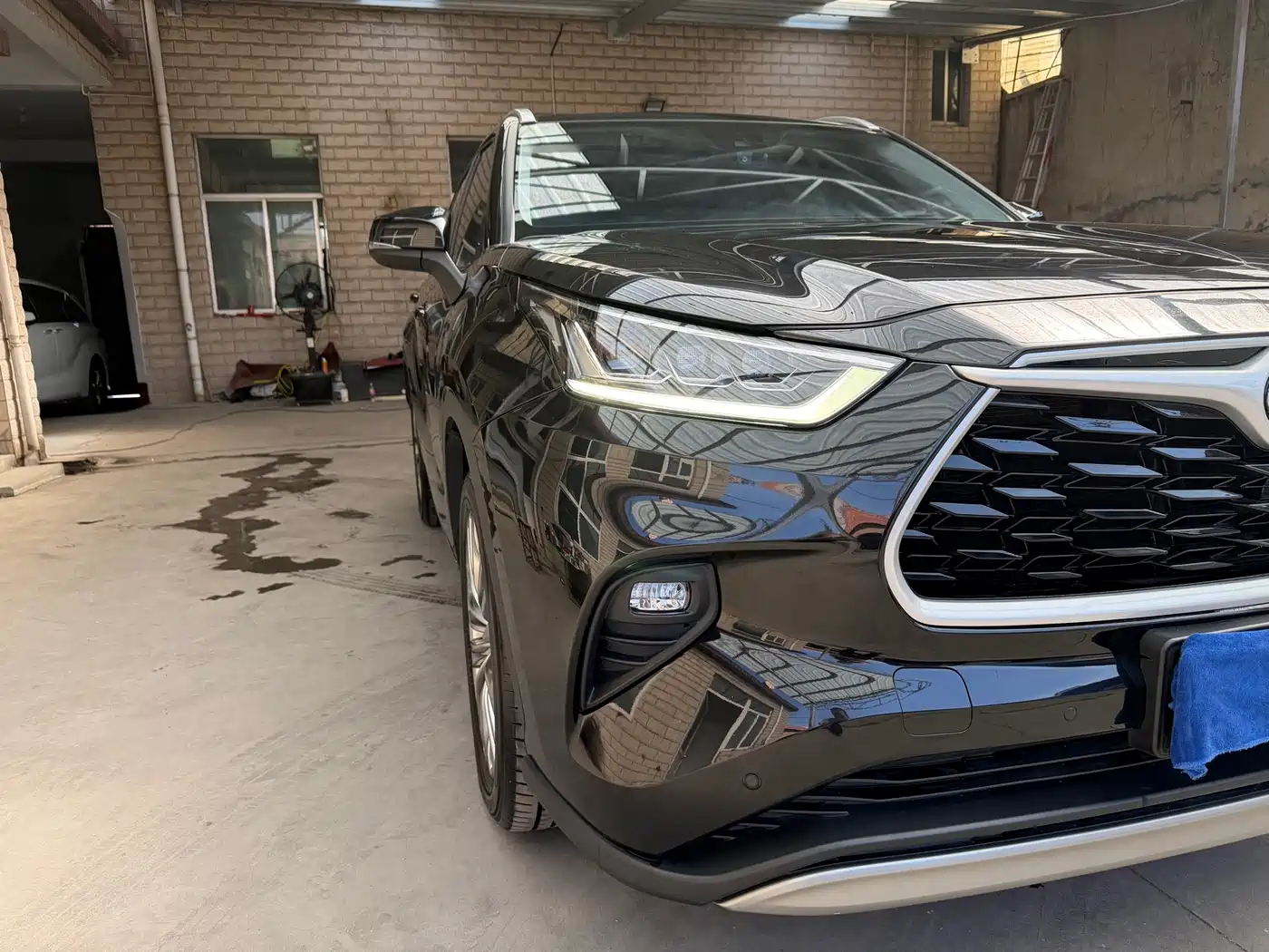 Toyota Highlander 2022 380T 4WD Premium 7-Seater фото 2