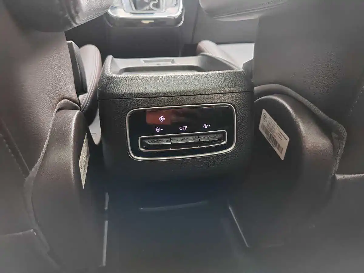 GAC Trumpchi Trumpchi M6 2021 PRO 270T DCT Premium Edition фото 18