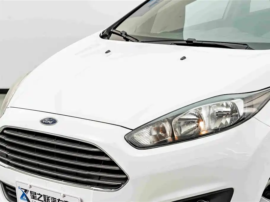 Ford Fiesta 2015 2013 Hatchback 1.5L Automatic Premium