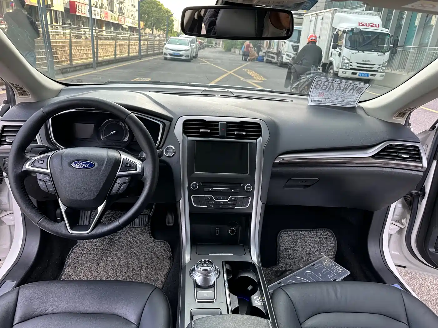 FORD MONDEO
