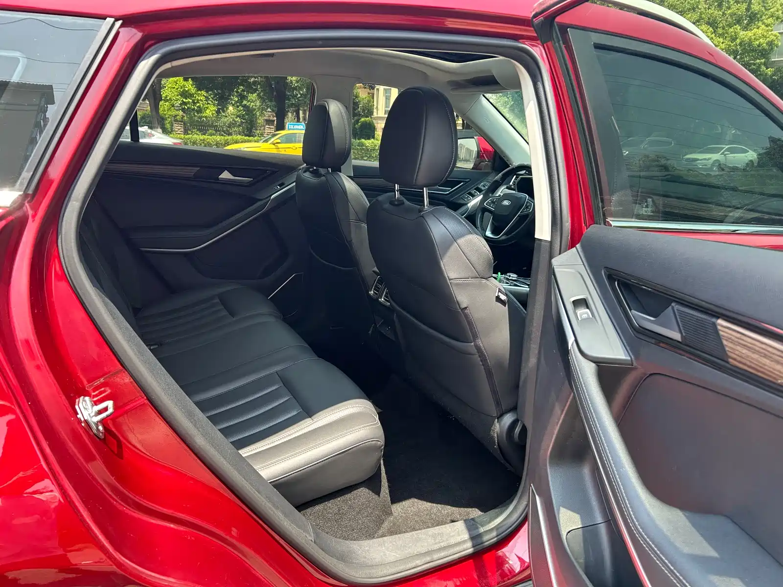 Photo 13 - Ford Territory