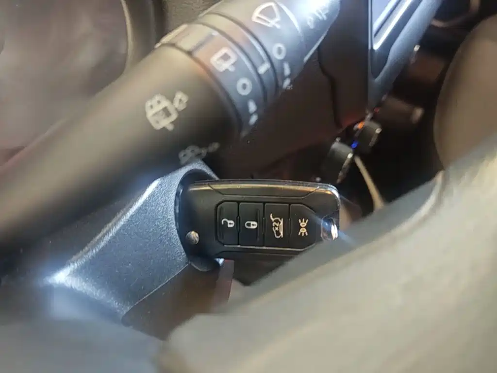 Jeep Renegade 2019 2018 Connected Large Screen Edition 180T Automatic High Energy