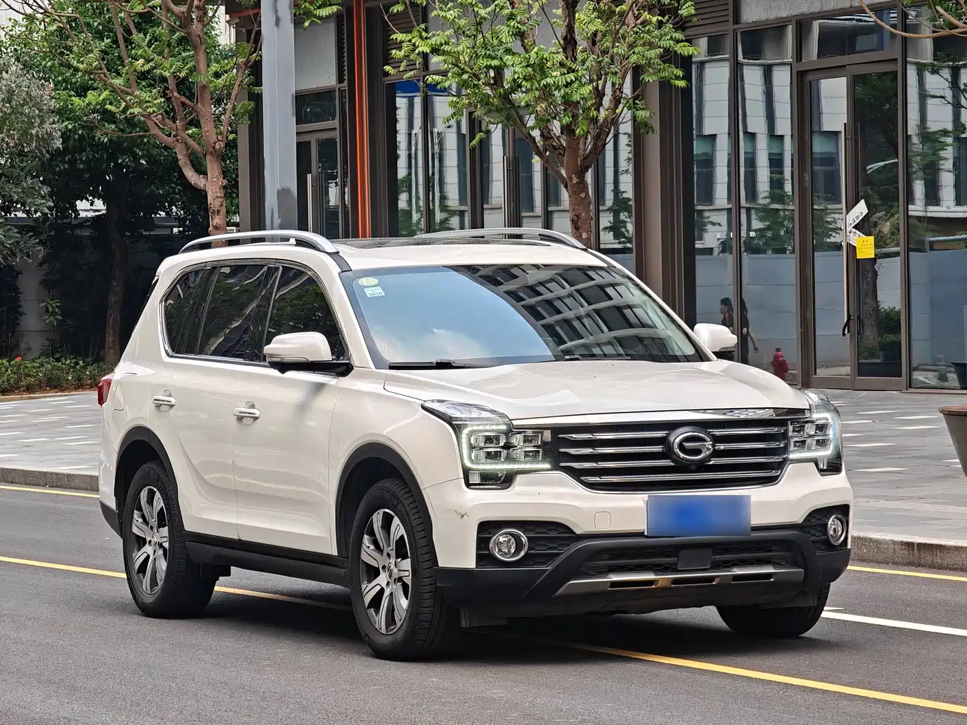 GAC Trumpchi Trumpchi GS7 2017 320T 2WD Luxury Smart Connect фото 3
