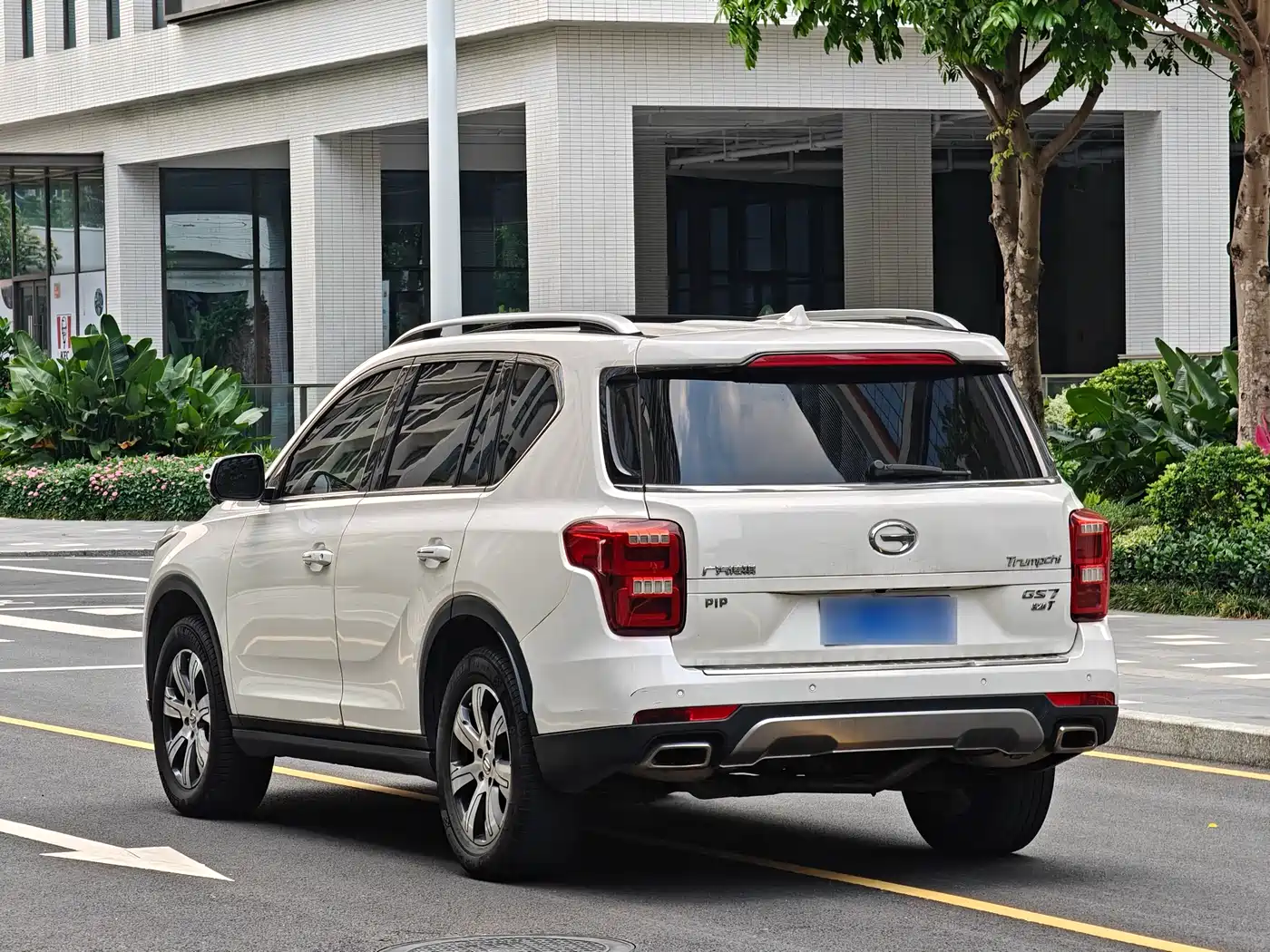 GAC Trumpchi Trumpchi GS7 2017 320T 2WD Luxury Smart Connect фото 11