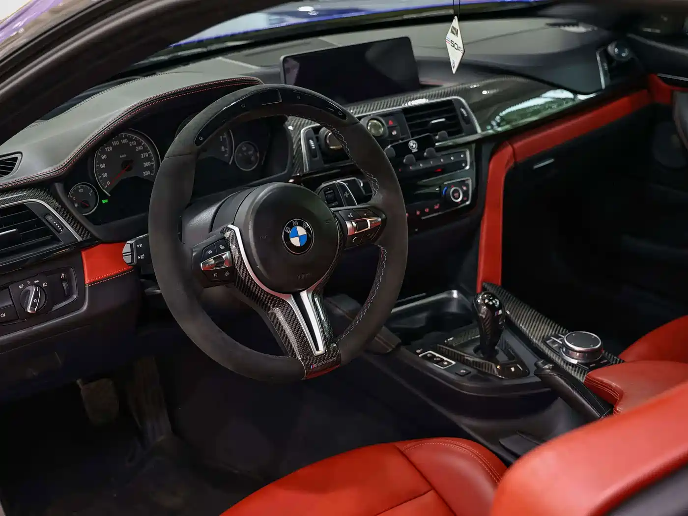 BMW M4 2019 2019 M4 Coupe Shadow Edition