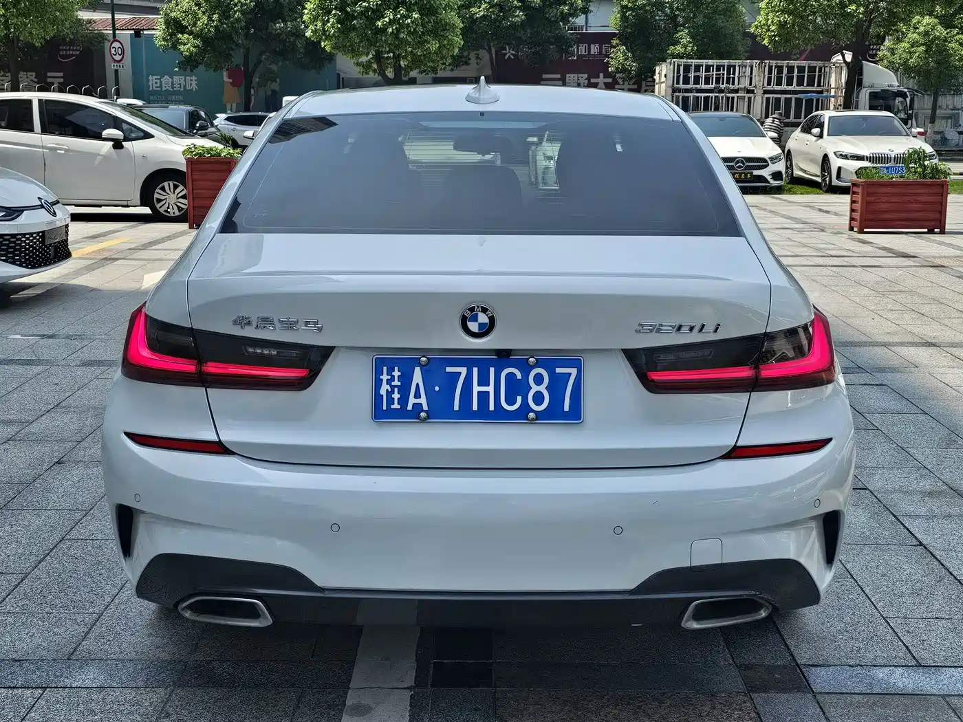 BMW 3 Series 2022 320Li M Sport Package фото 10