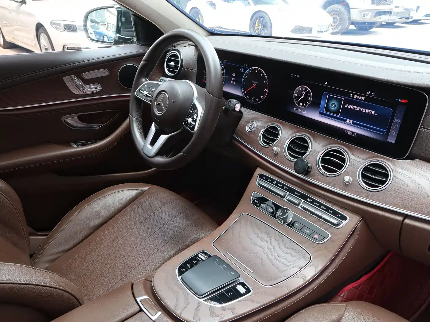 Mercedes-Benz E-Class 2020 E 300 L Fashion фото 12