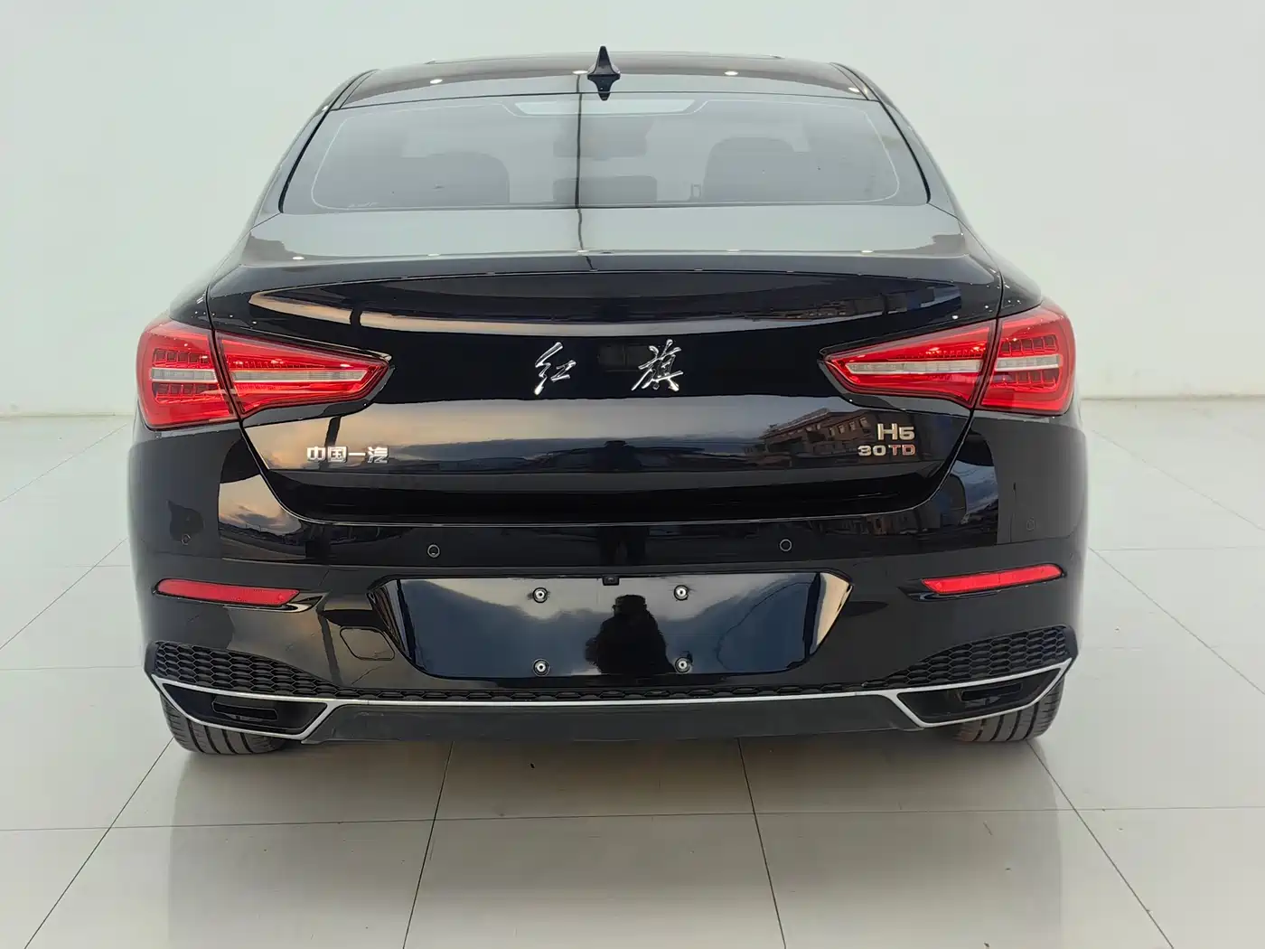 Hongqi H5 2019 30TD Smart Connect Enjoy Edition фото 5