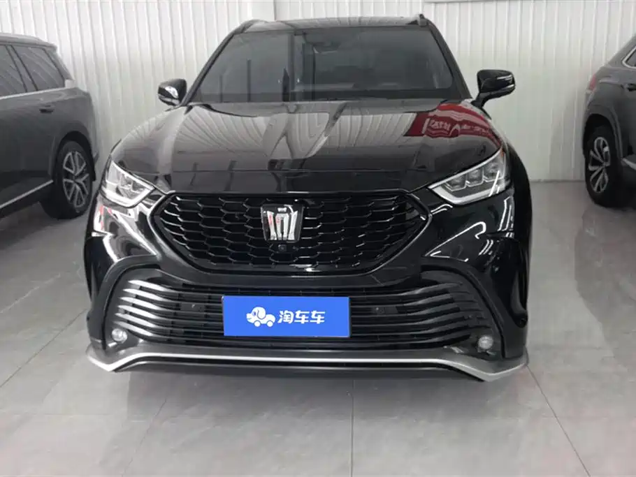 Toyota Crown Kluger 2024 2.5L HEV 4WD Premium Edition фото 2