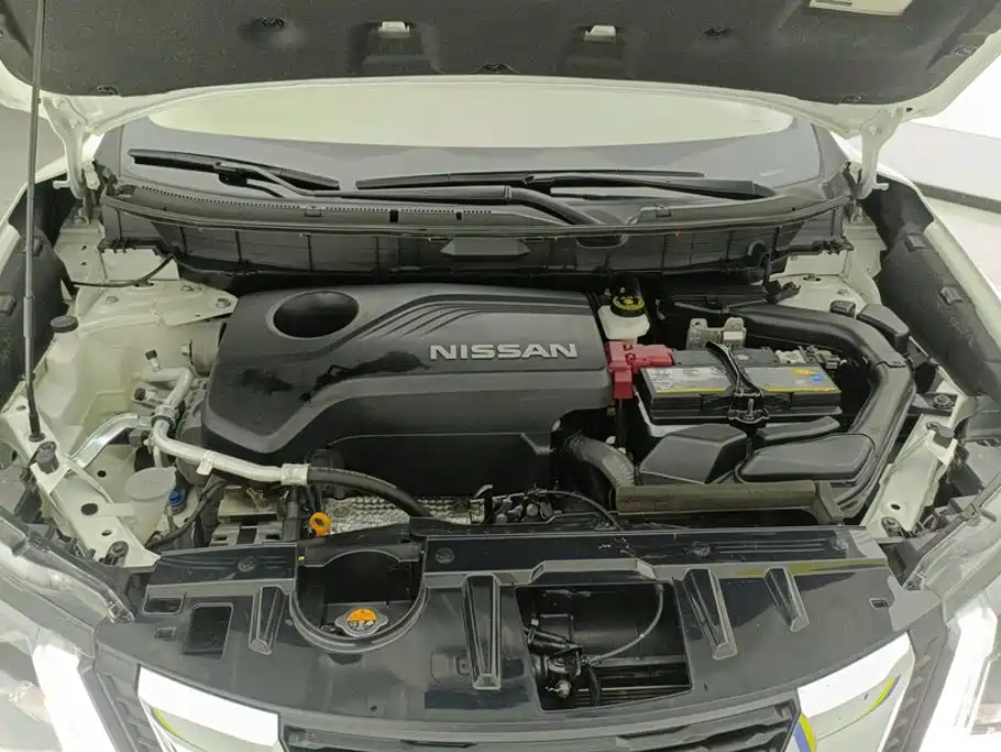 Фото 10 - Nissan X-Trail