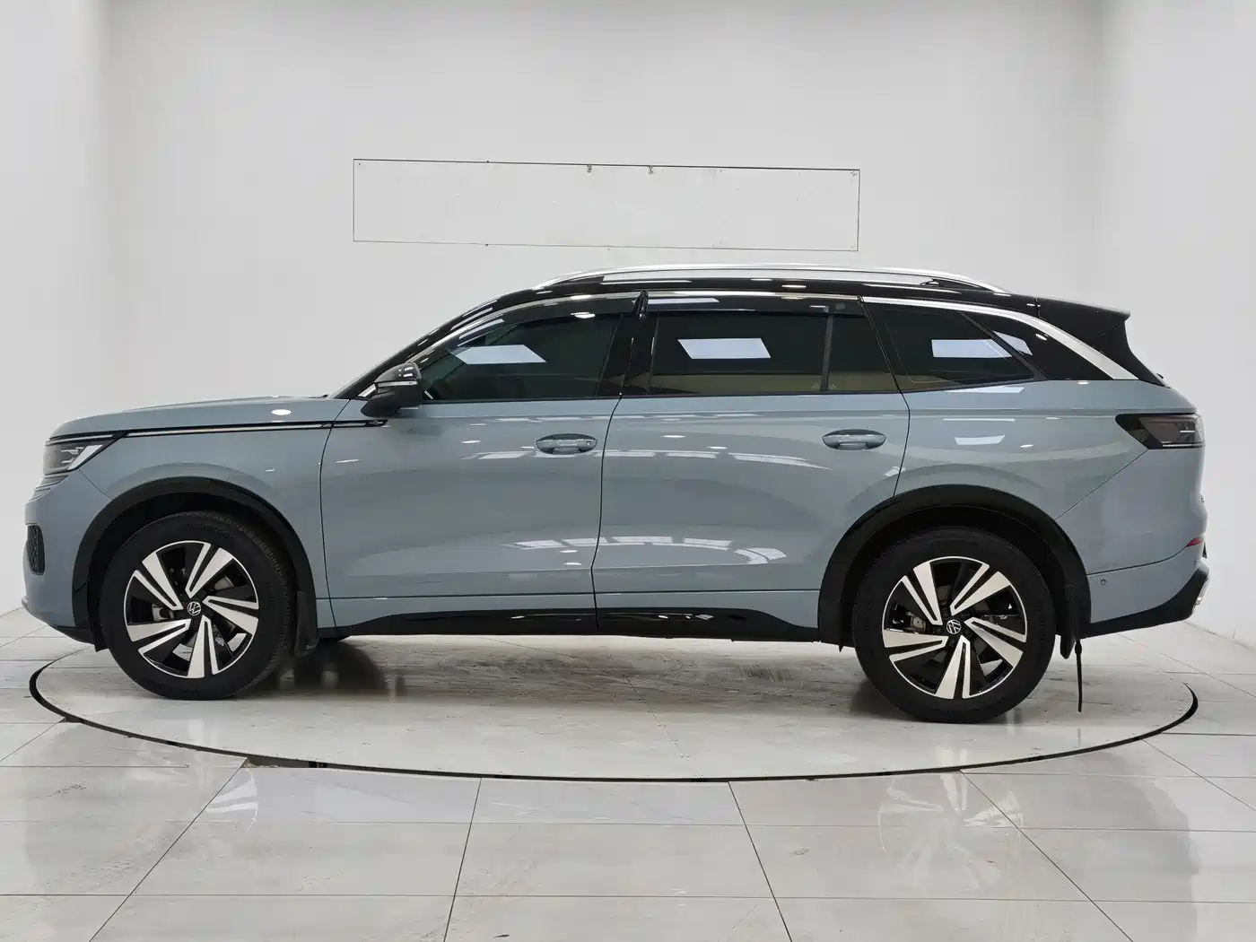Volkswagen Talagon 2023 380TSI 4WD R-Line Touring Edition фото 5